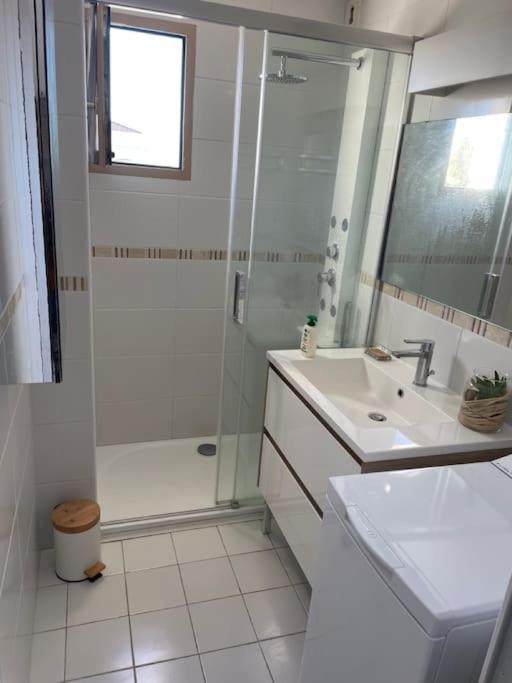 勒拉旺杜Domaine D'Azur - Renovated 1Br With Terrace Pool & Garage公寓 外观 照片